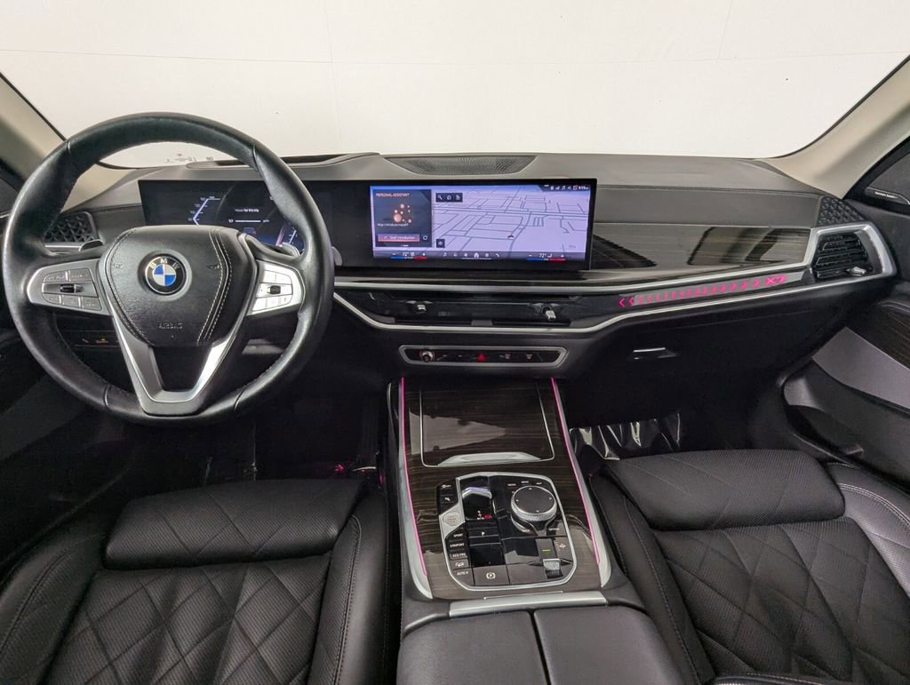 Used 2024 BMW X7 xDrive40i AWD/4WD image 14