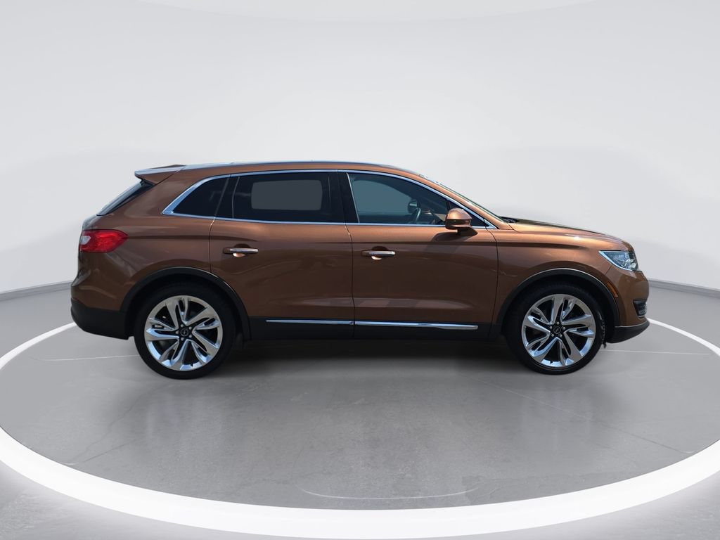 Used 2016 Lincoln MKX Black Label w/ Driver Assistance Package AWD/4WD image 2