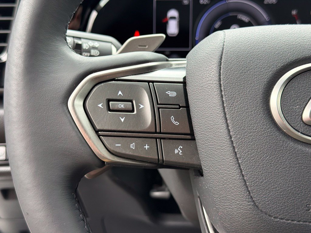 Used 2025 Lexus NX 350h AWD w/ Accessory Package (2T) image 22