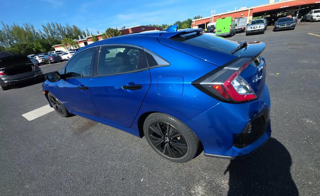 Used 2018 Honda Civic EX image 4