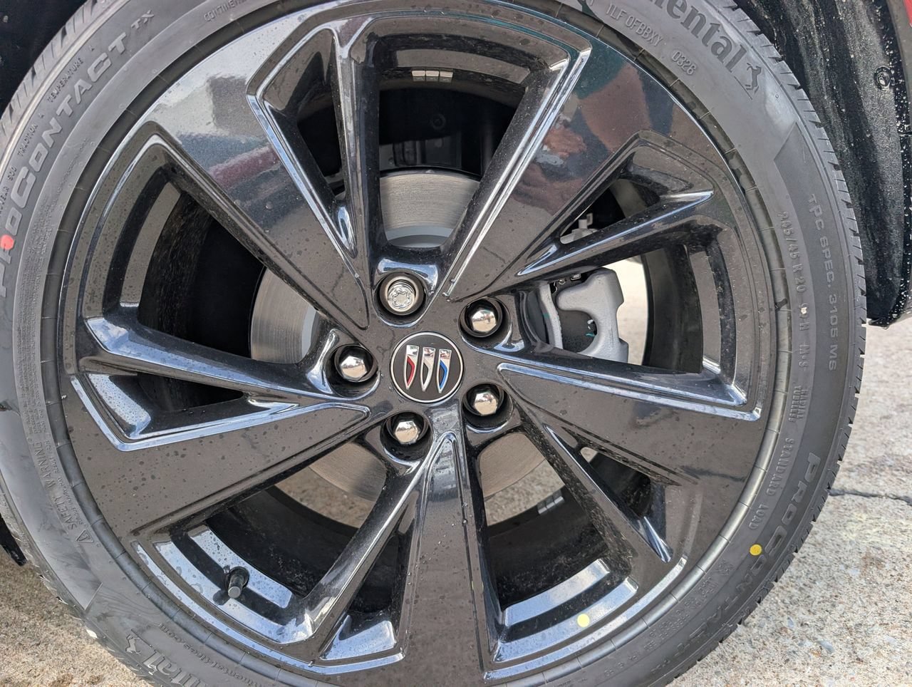 New 2026 Buick Envision Sport Touring AWD/4WD image 7