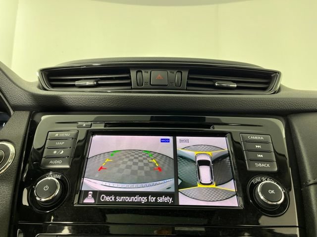 Used 2019 Nissan Rogue SV w/ Sun & Sound Touring Package FWD image 25