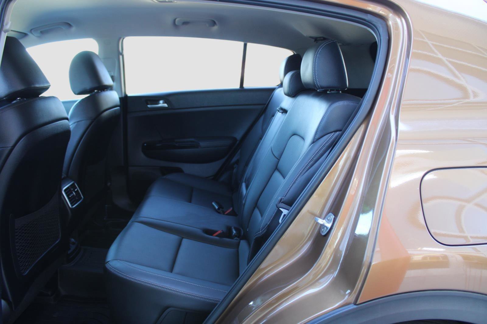 Used 2021 Kia Sportage EX image 34