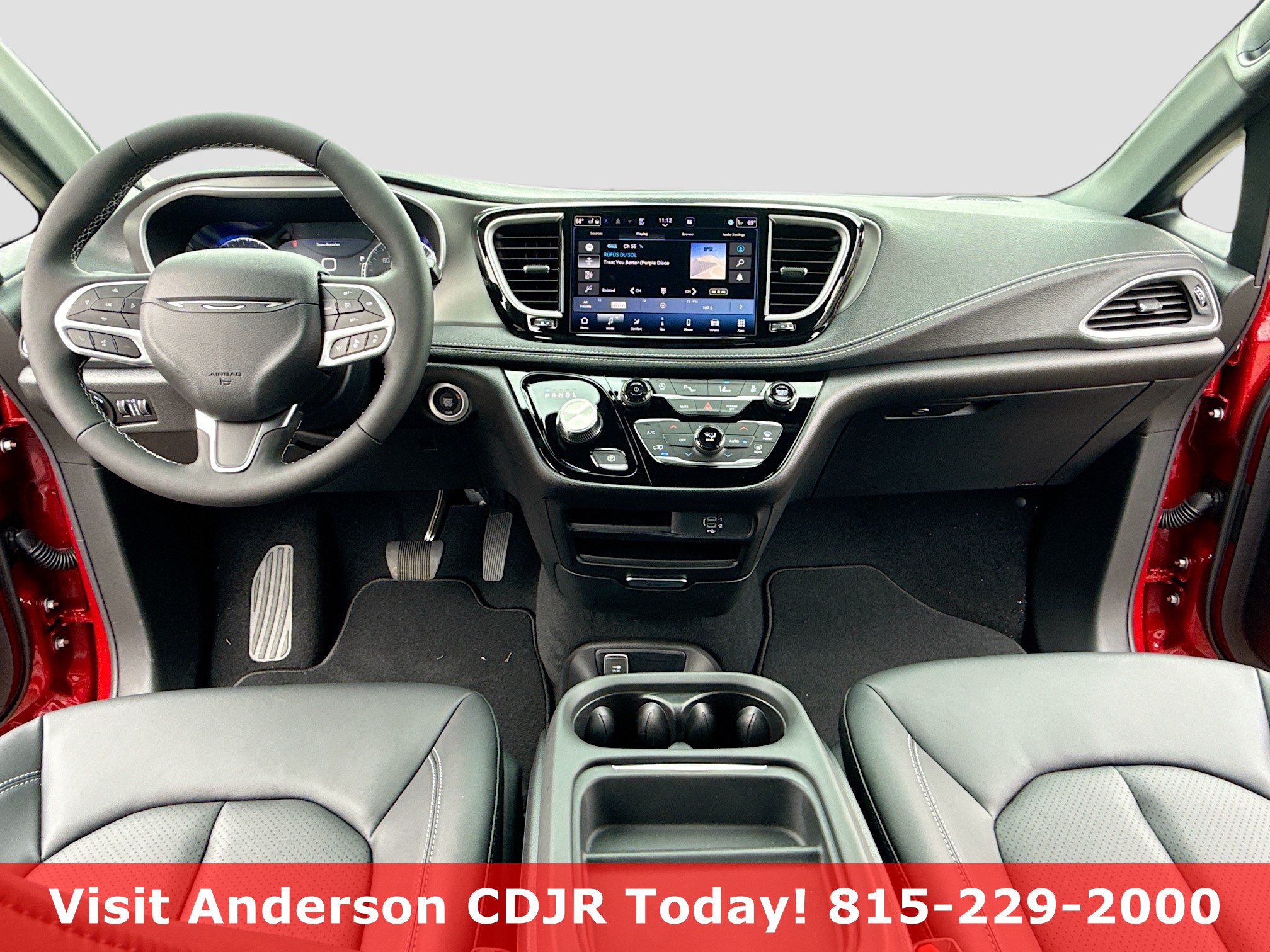 New 2027 Chrysler Pacifica Select FWD image 3