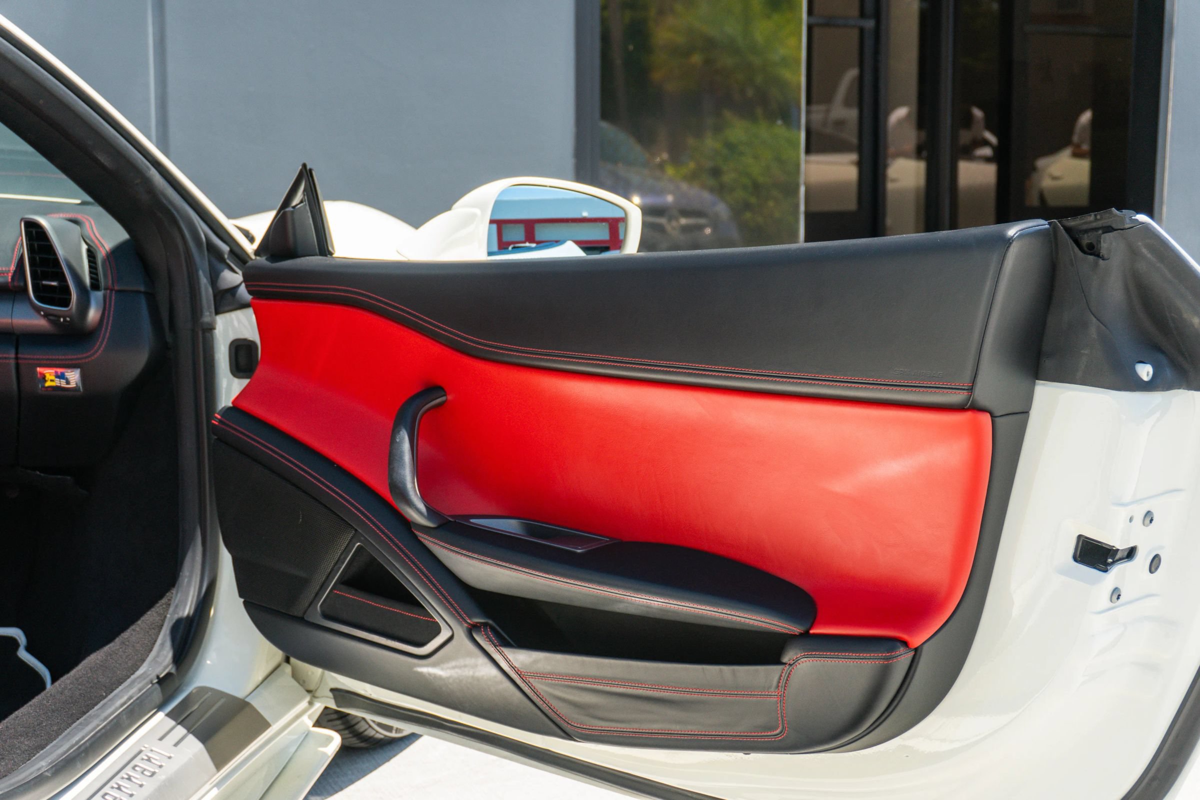Used 2014 Ferrari 458 Spider RWD image 59