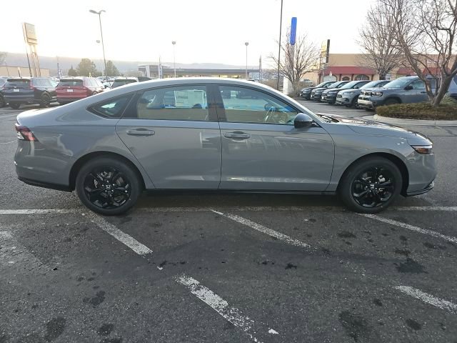 New 2025 Honda Accord SE image 4