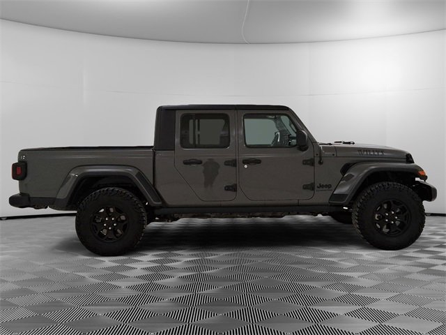 Used 2021 Jeep Gladiator Willys image 2