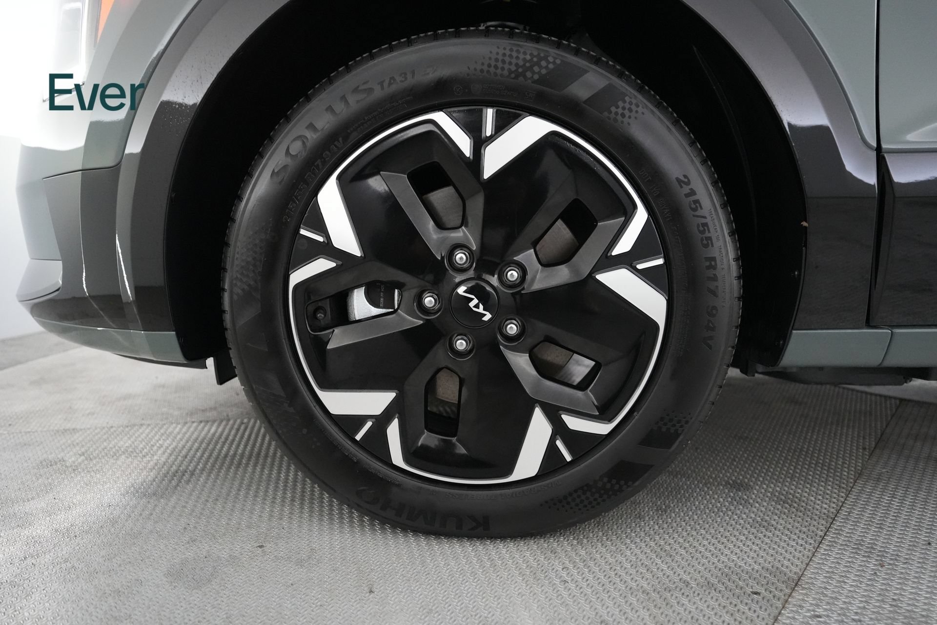 Used 2025 Kia Niro Wind w/ Wind Preserve Package FWD image 19