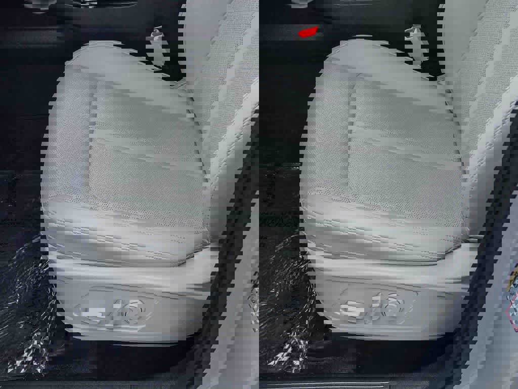 Used 2023 Kia Sorento SX image 20