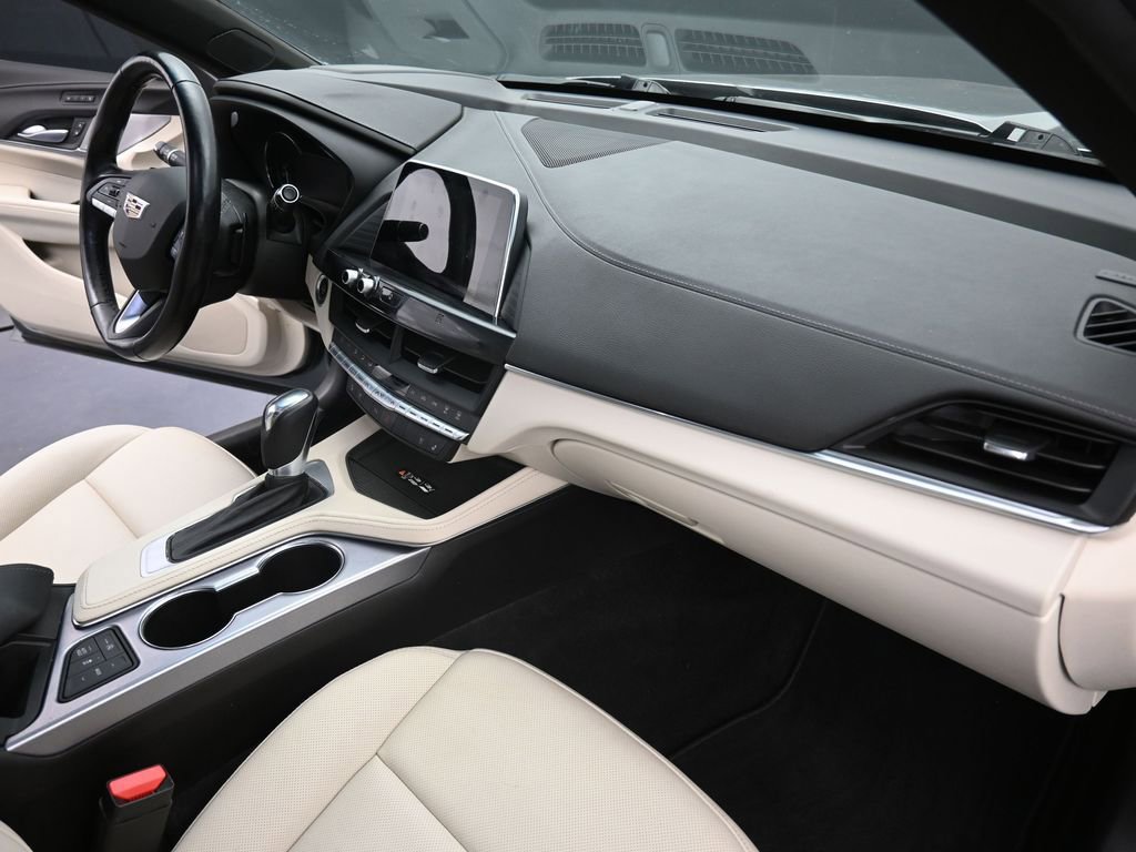 Used 2020 Cadillac CT4 Premium Luxury image 16