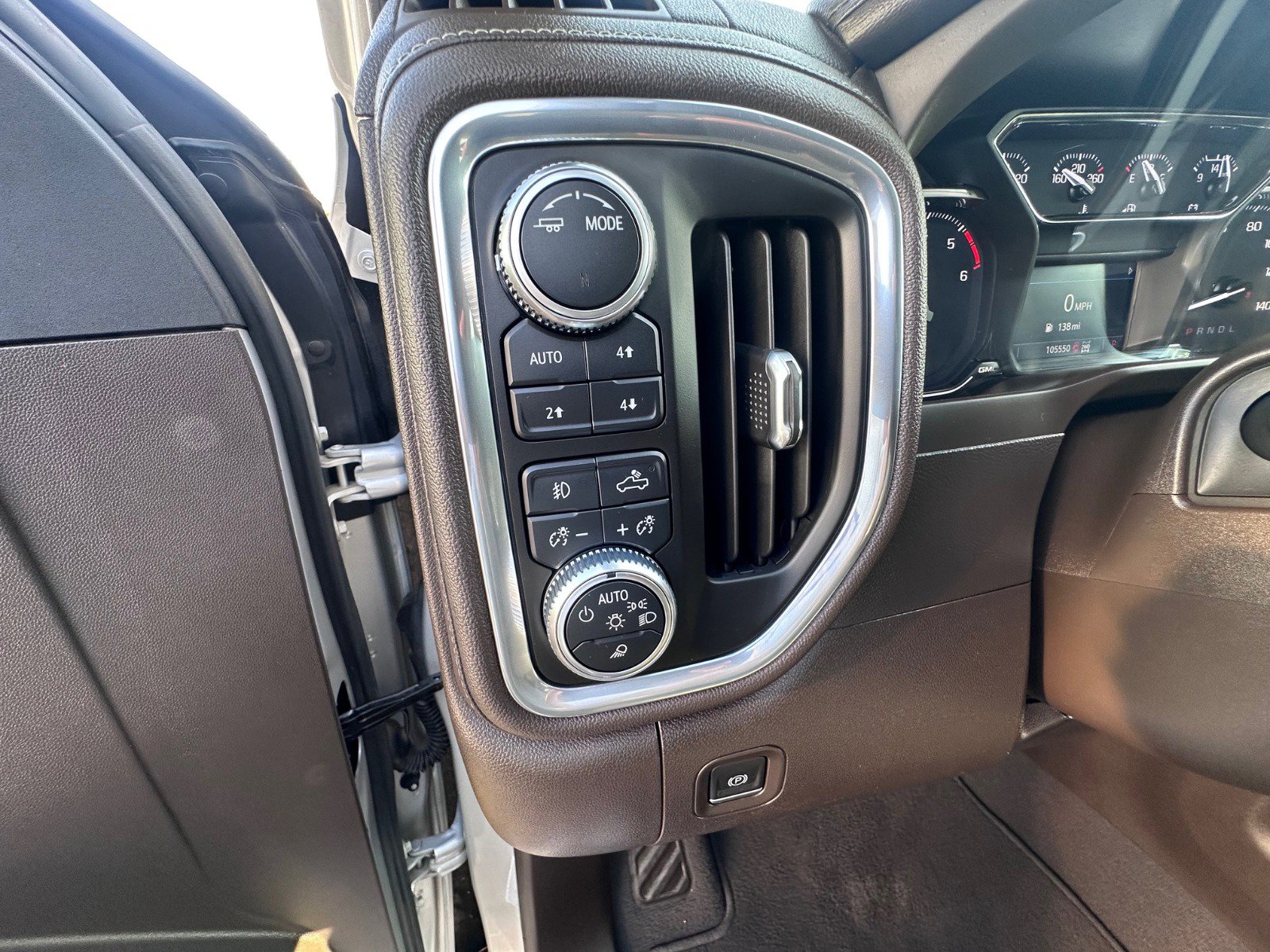 Used 2021 GMC Sierra 1500 SLT image 9