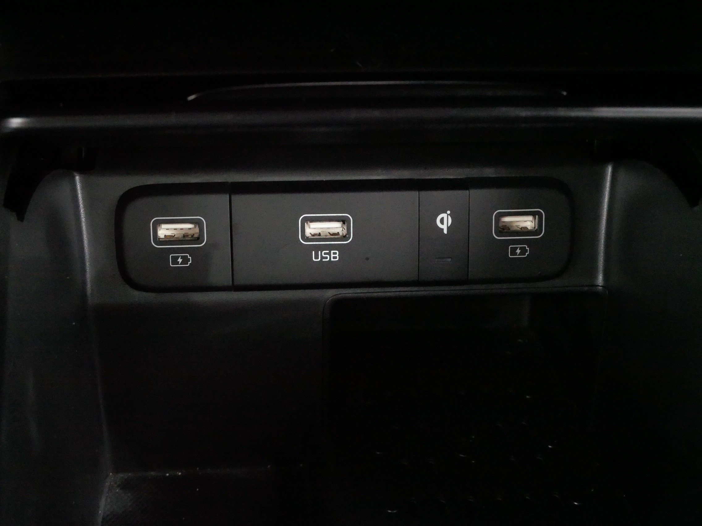 Used 2023 Kia Sorento EX FWD image 29