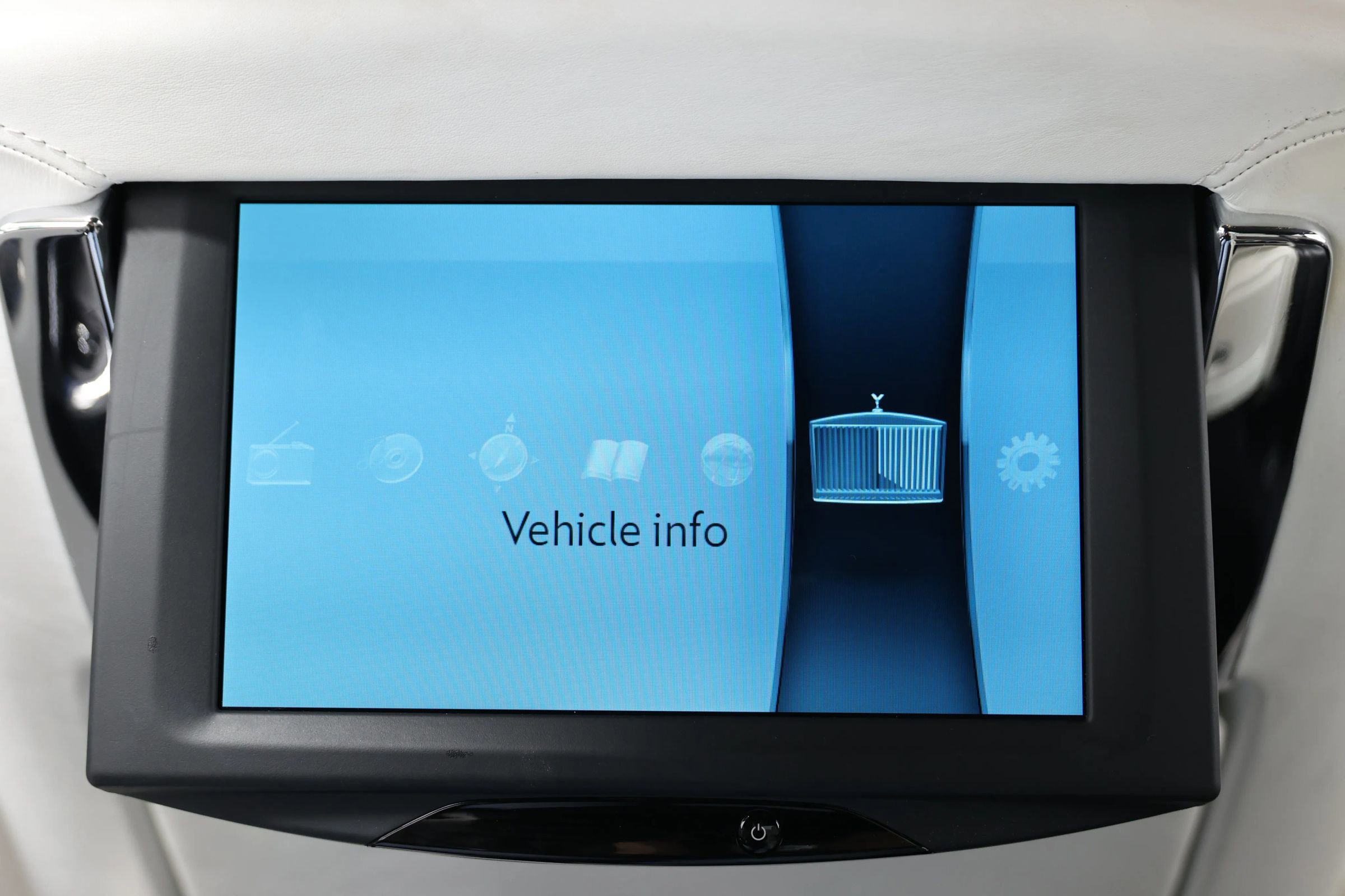 Used 2017 Rolls-Royce Ghost Series II Sedan 4D image 79