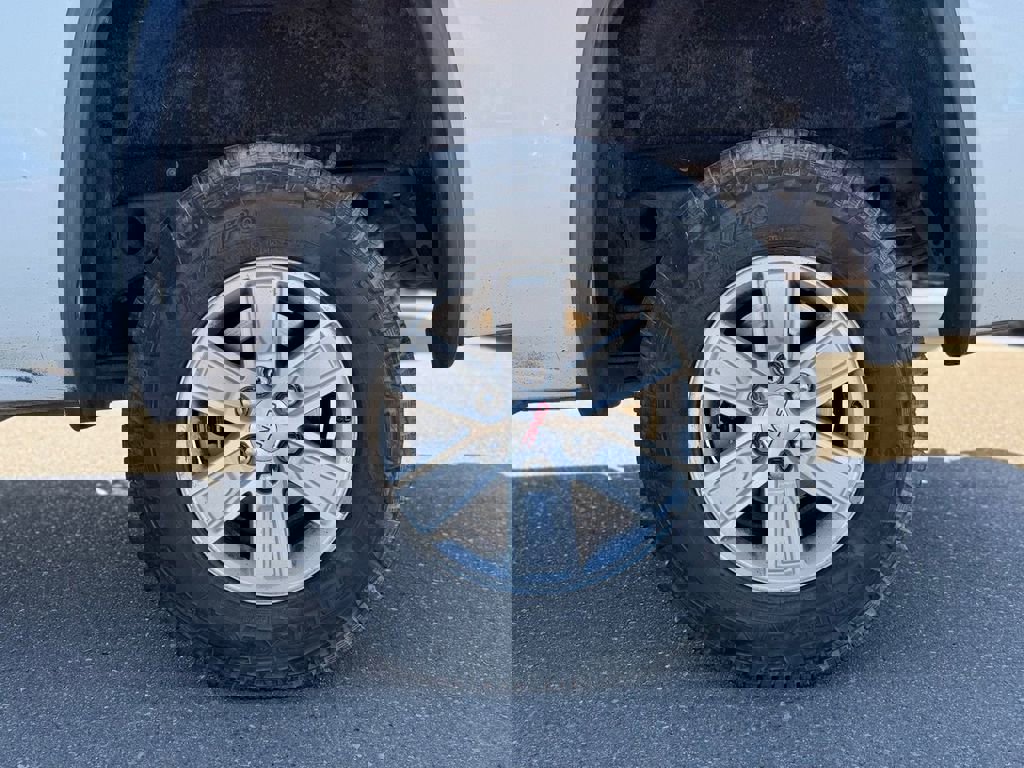 Used 2014 GMC Sierra 1500 SLE image 48