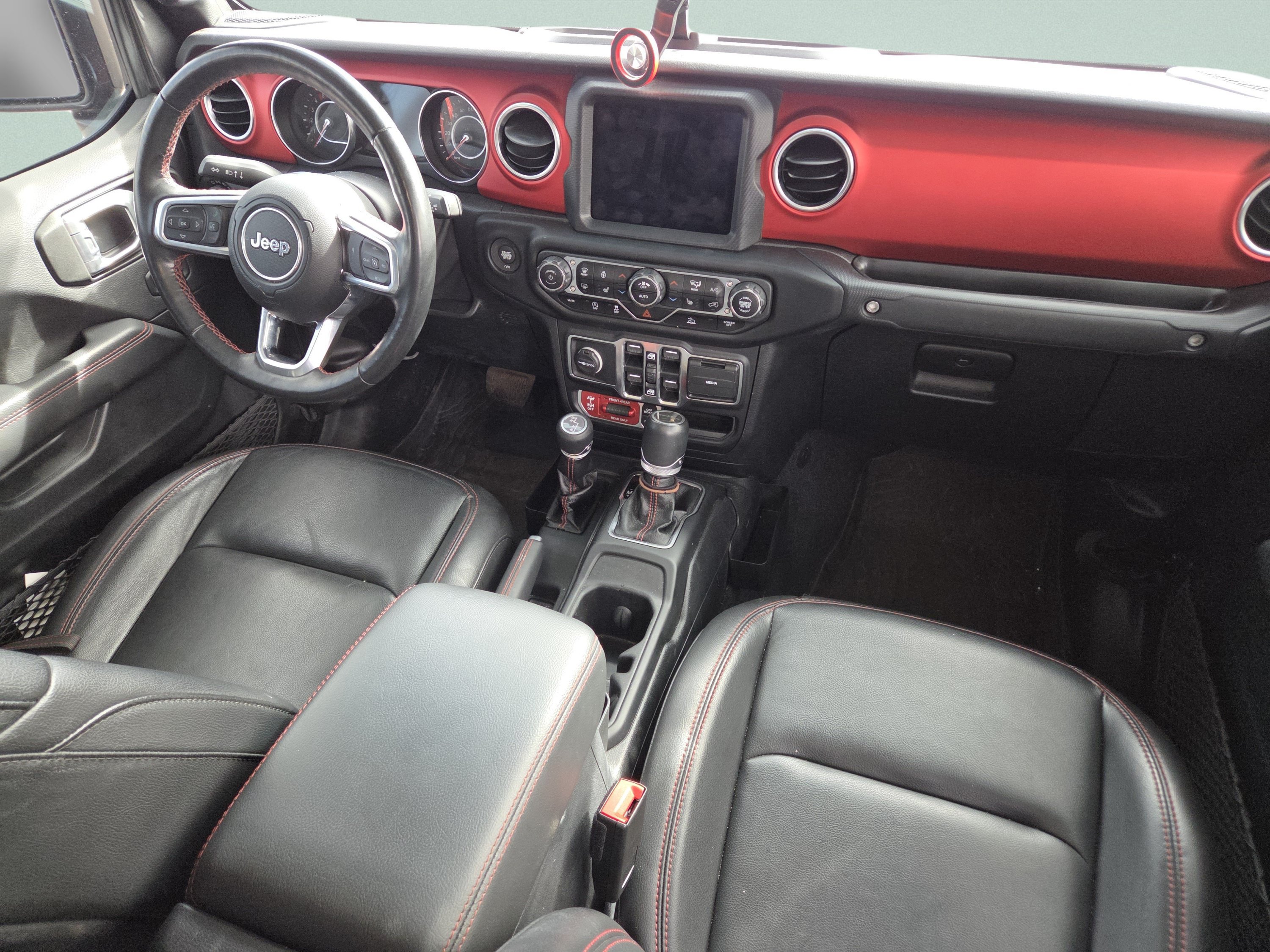 Used 2021 Jeep Gladiator Rubicon AWD/4WD image 31