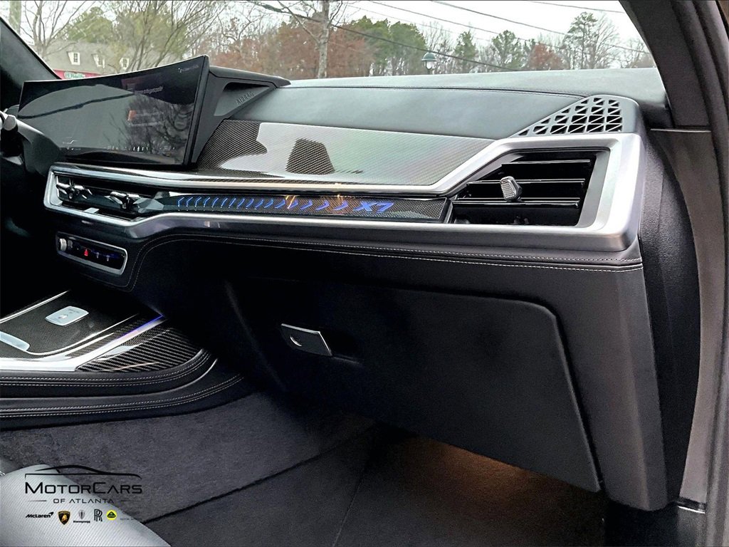 Used 2026 BMW ALPINA XB7 image 15