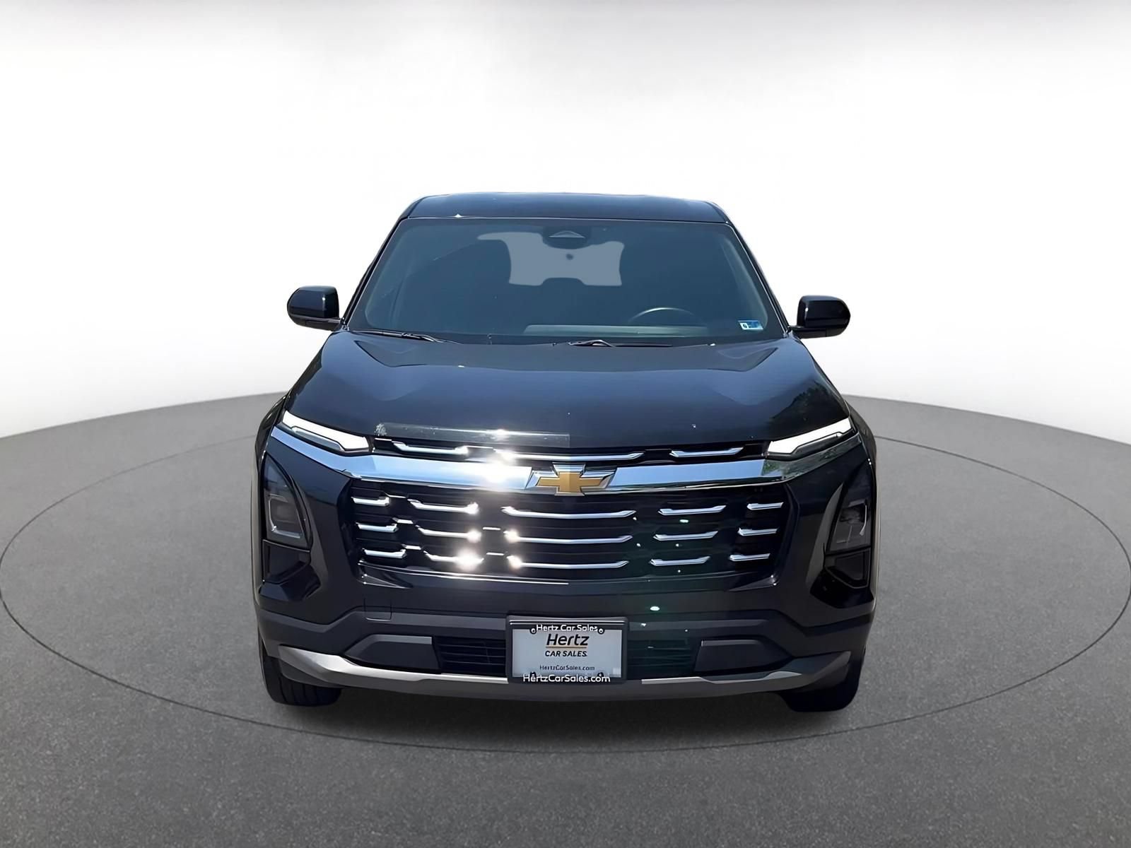 Used 2025 Chevrolet Equinox LT FWD image 4