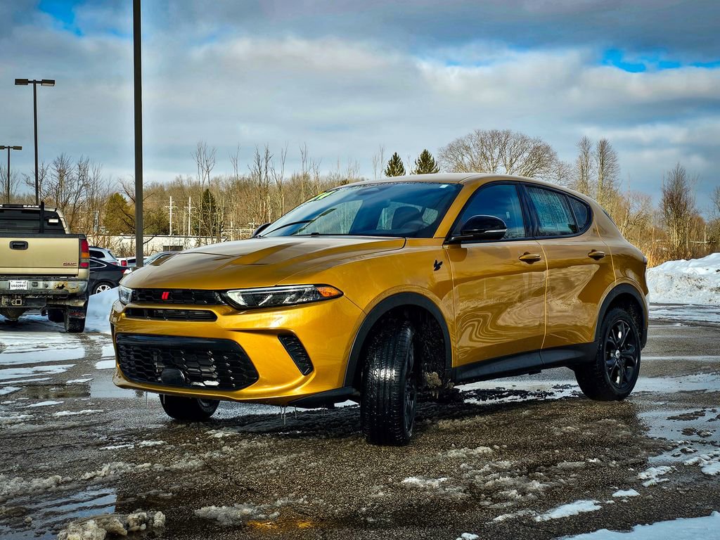 Used 2024 Dodge Hornet GT w/ GT Blacktop Package image 7