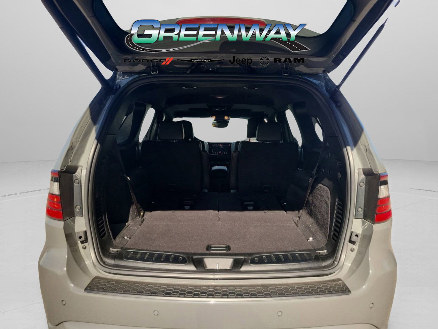 Used 2025 Dodge Durango GT image 30