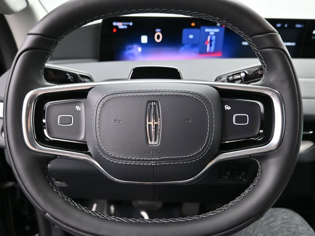 New 2026 Lincoln Navigator L Premier image 15