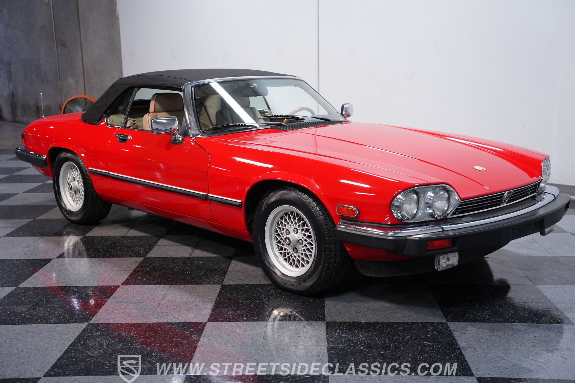 Used 1991 Jaguar XJS V12 Convertible RWD image 13