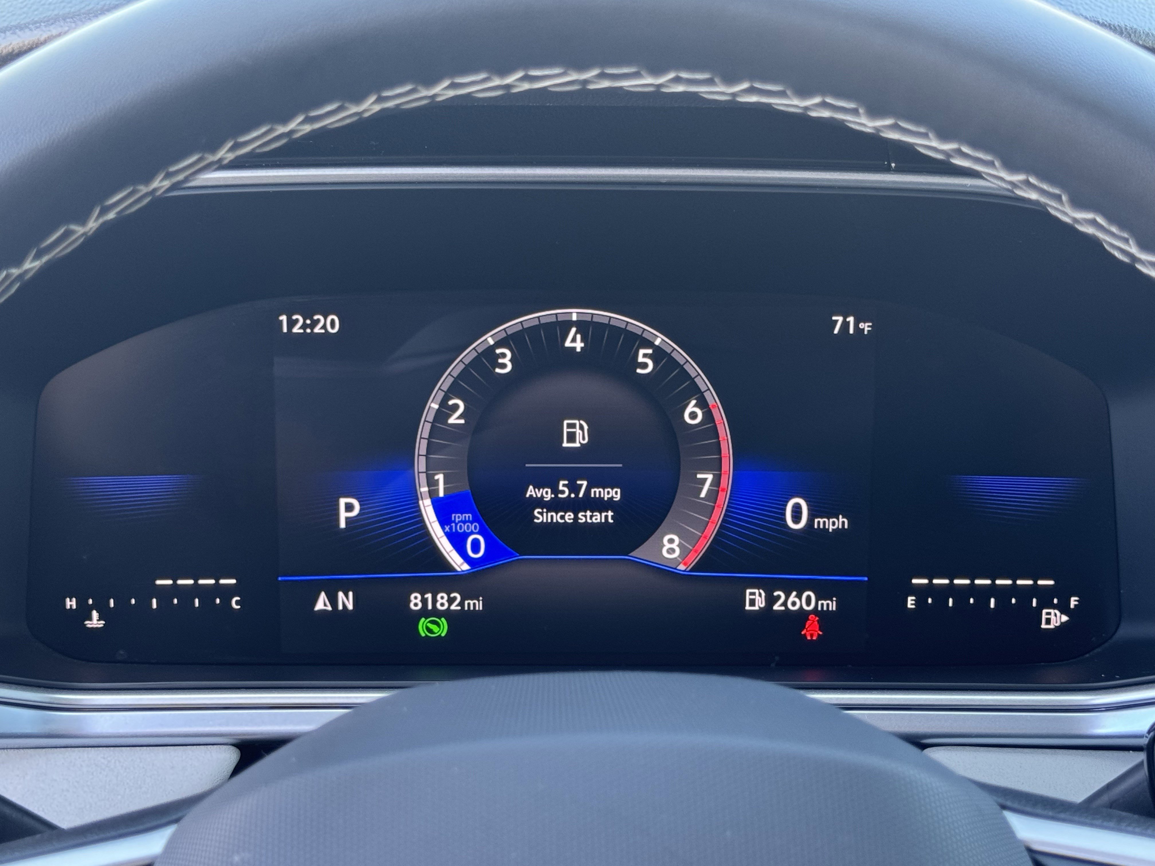 Used 2025 Volkswagen Taos SE image 22