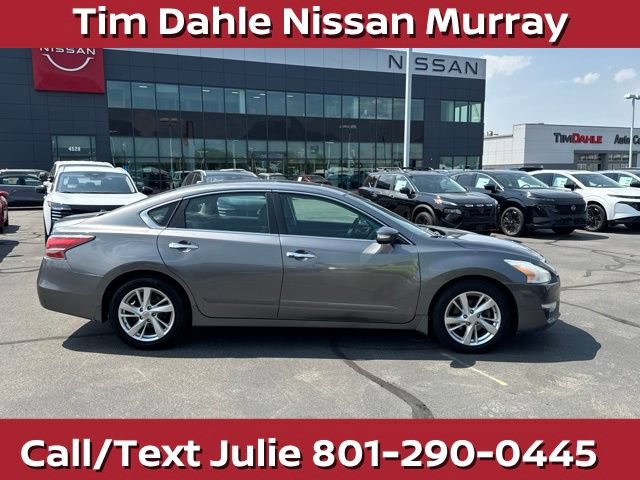 Used 2015 Nissan Altima 2.5 SL w/ Technology Package FWD image 9