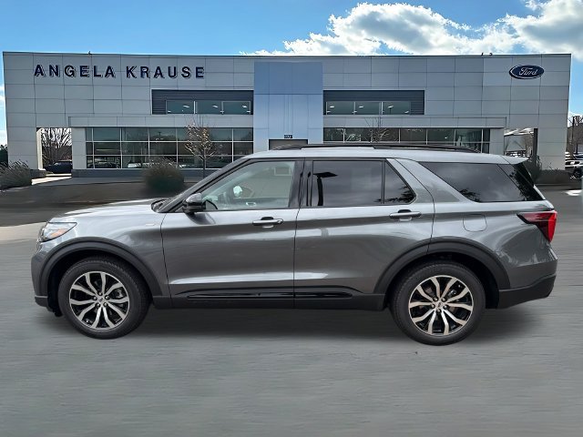 New 2027 Ford Explorer ST-Line RWD image 5