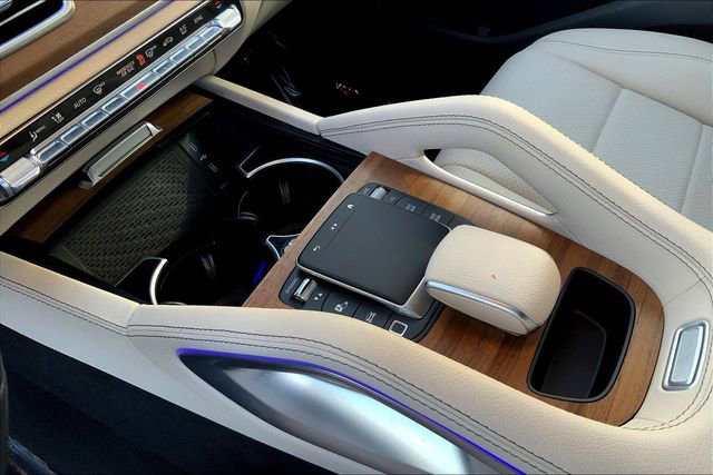 Used 2025 Mercedes-Benz GLE 350 4MATIC image 13