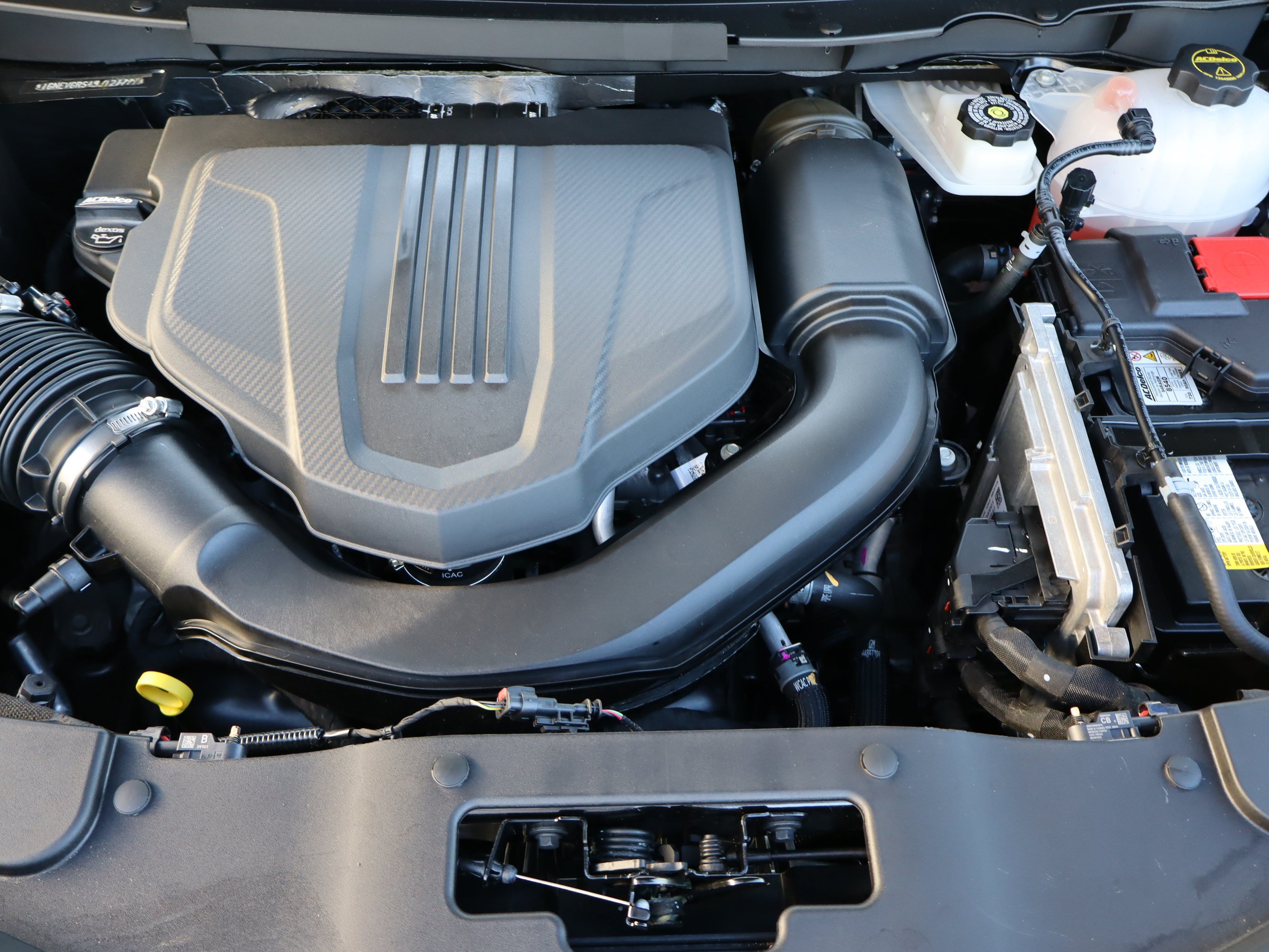 Used 2025 Chevrolet Traverse LT AWD/4WD image 43