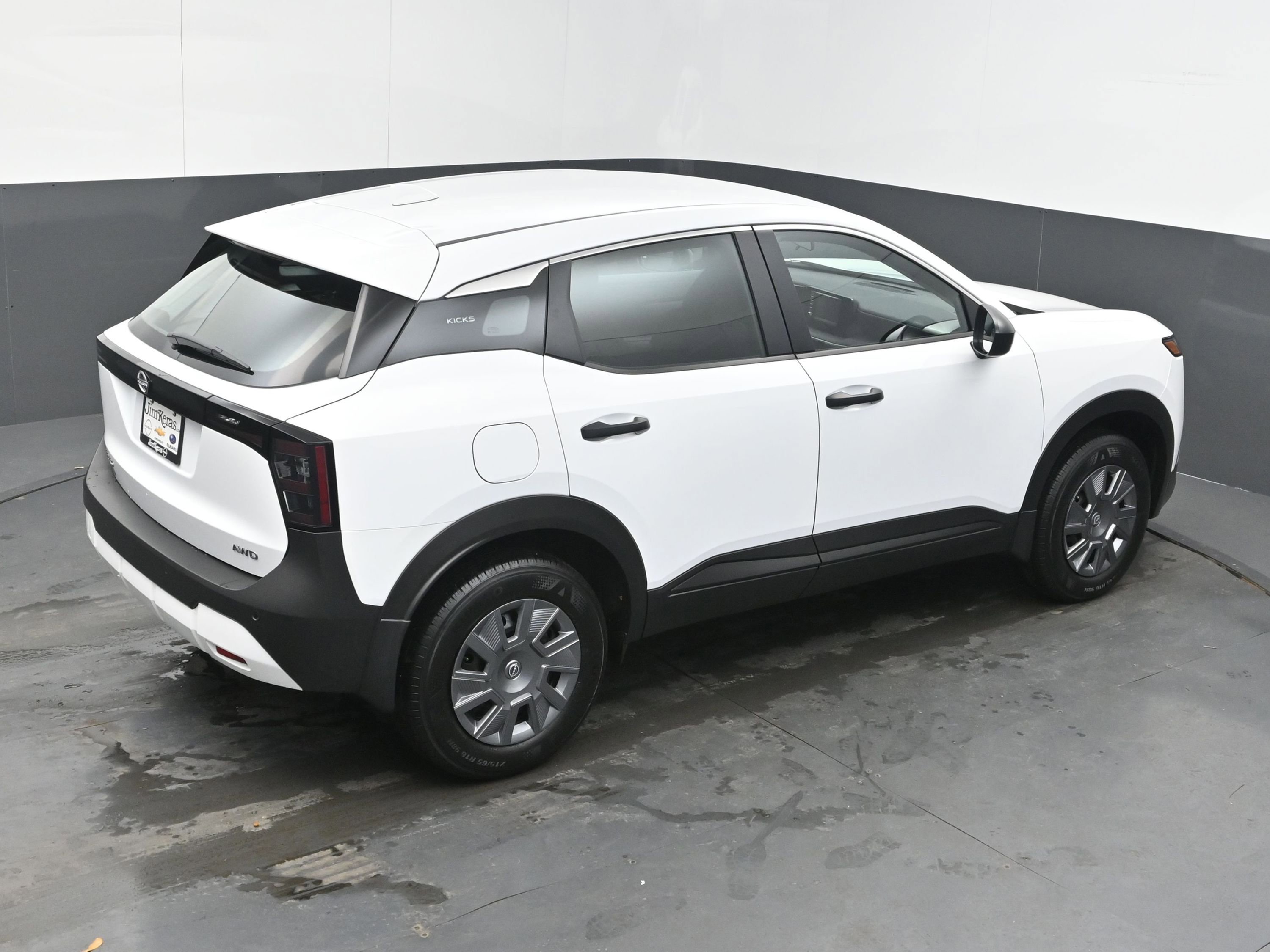 Certified 2025 Nissan Kicks S image 34