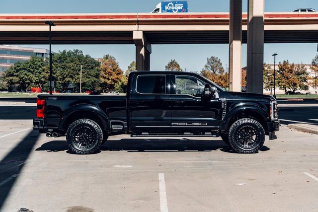 New 2026 Ford F250 Lariat w/ Black Appearance Package image 8