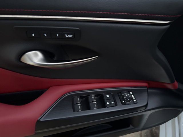 Used 2021 Lexus ES 350 F Sport image 12