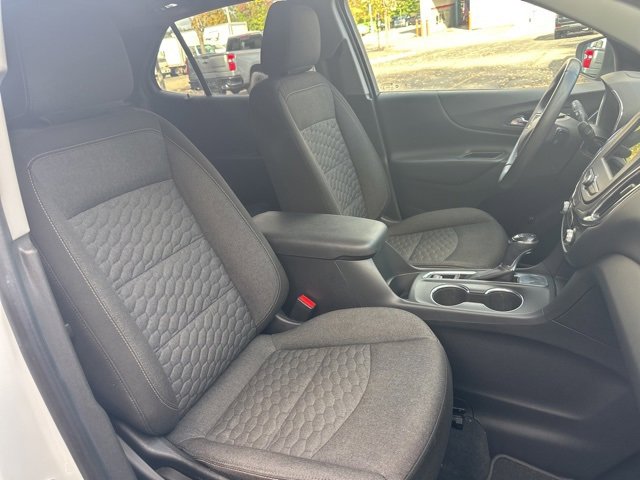 Used 2019 Chevrolet Equinox LT w/ Driver Convenience Package image 33