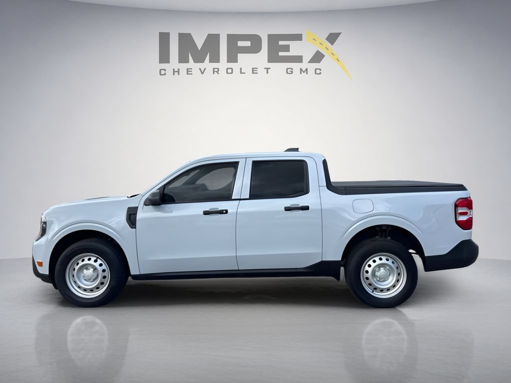 Used 2025 Ford Maverick XL FWD image 2