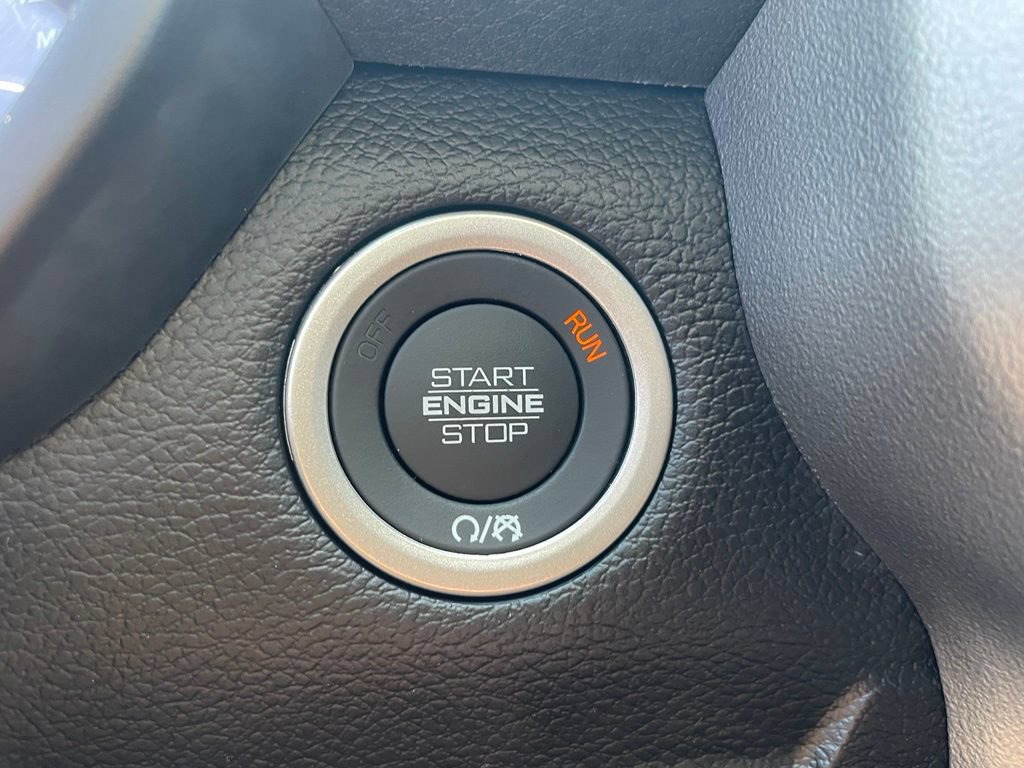 New 2026 RAM 2500 Big Horn AWD/4WD image 8