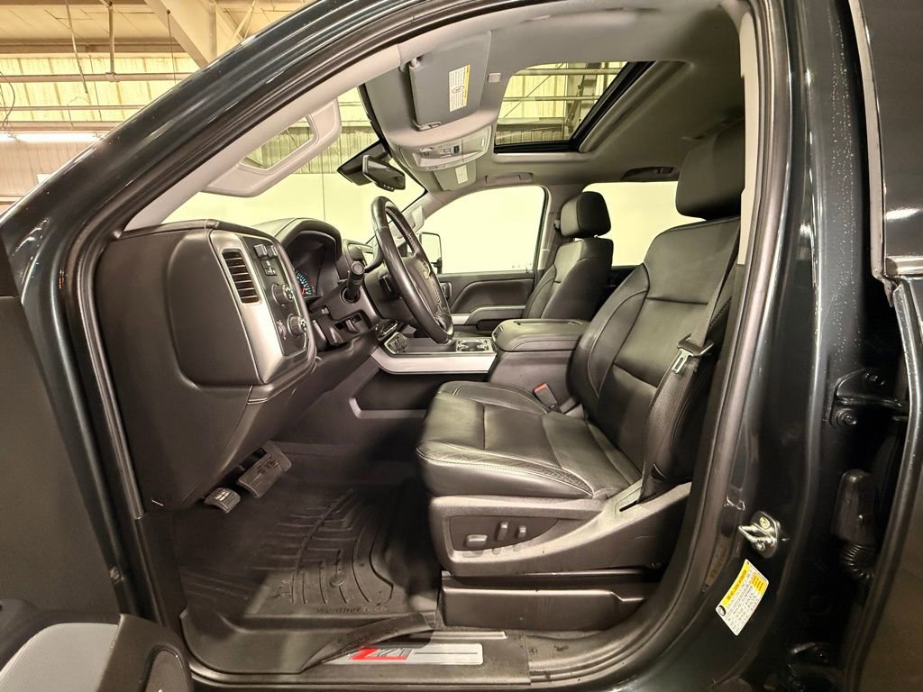 Used 2019 Chevrolet Silverado 2500 LTZ w/ Duramax Plus Package AWD/4WD image 15