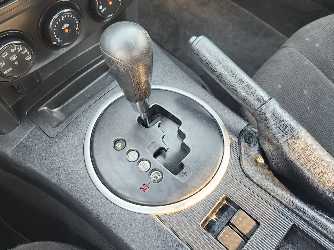 Used 2008 MAZDA MX-5 Miata Sport RWD image 21