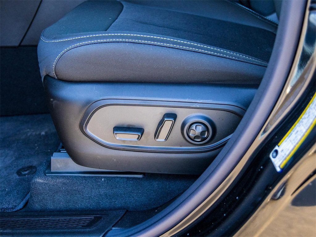 New 2025 Jeep Grand Cherokee Laredo X image 24