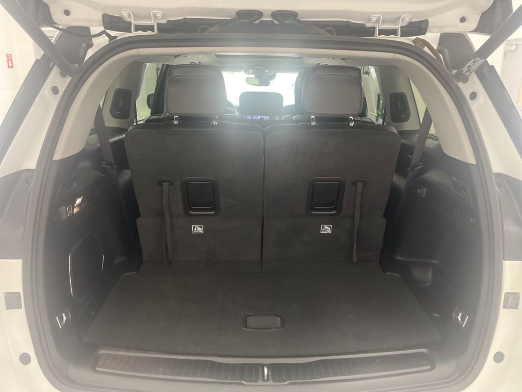 Used 2023 Jeep Grand Cherokee L Limited w/ Rear Seat Video Group I image 32