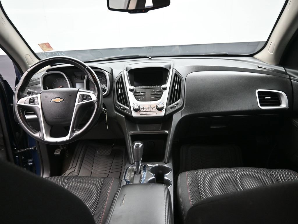 Used 2017 Chevrolet Equinox LT w/ Convenience Package image 10