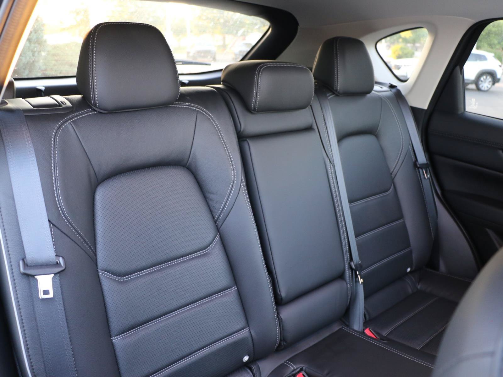 Certified 2025 MAZDA CX-5 AWD 2.5 S w/ Preferred Package image 9