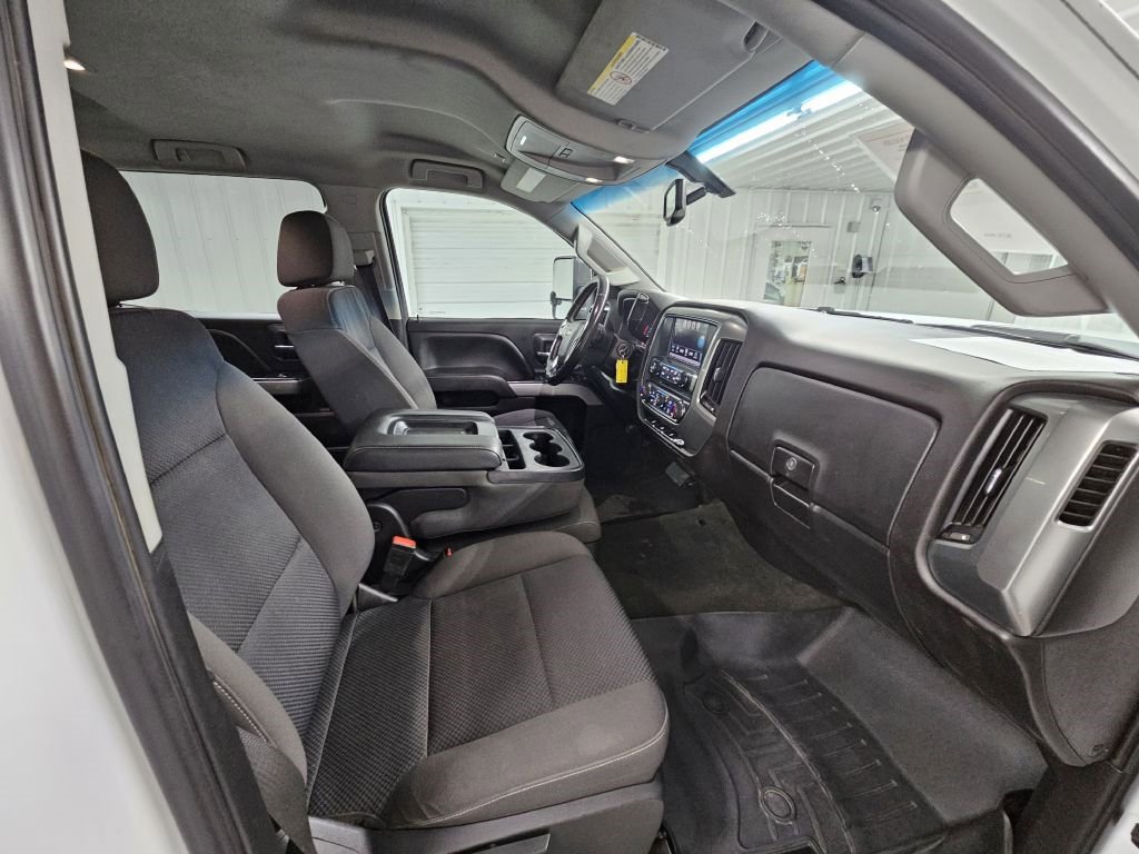 Used 2018 Chevrolet Silverado 2500 LT image 10