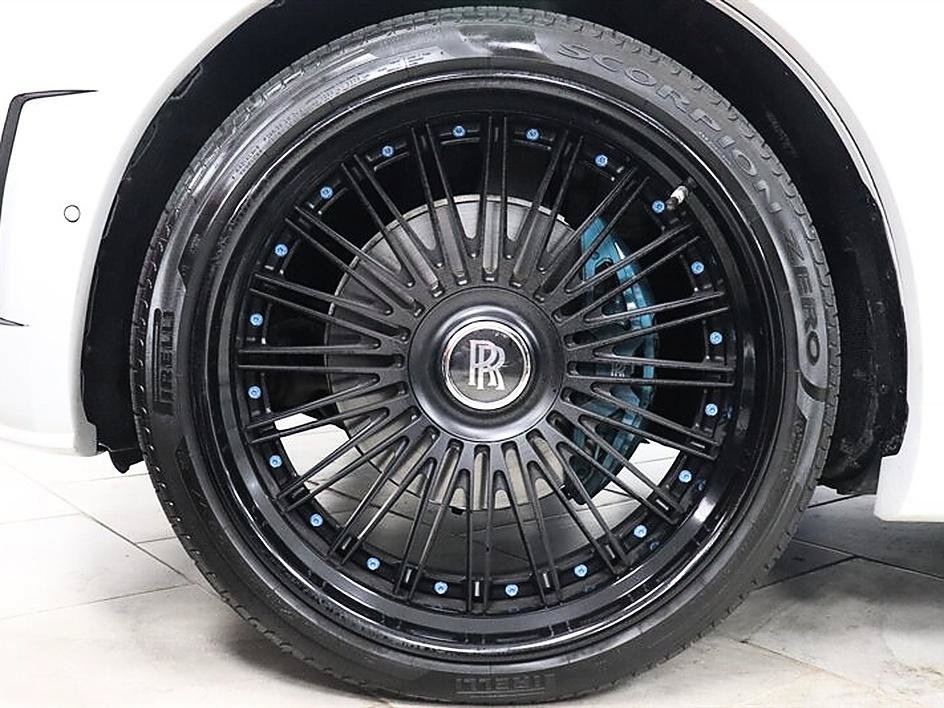Used 2022 Rolls-Royce Cullinan w/ Cullinan Package AWD/4WD image 93
