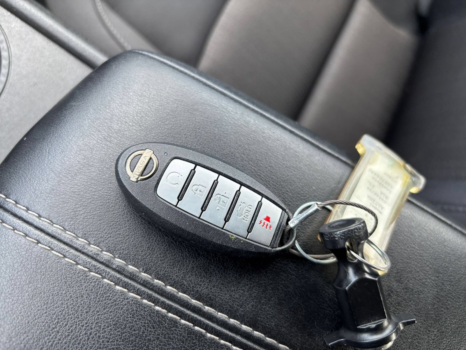 Used 2025 Nissan Altima 2.5 SV FWD image 21
