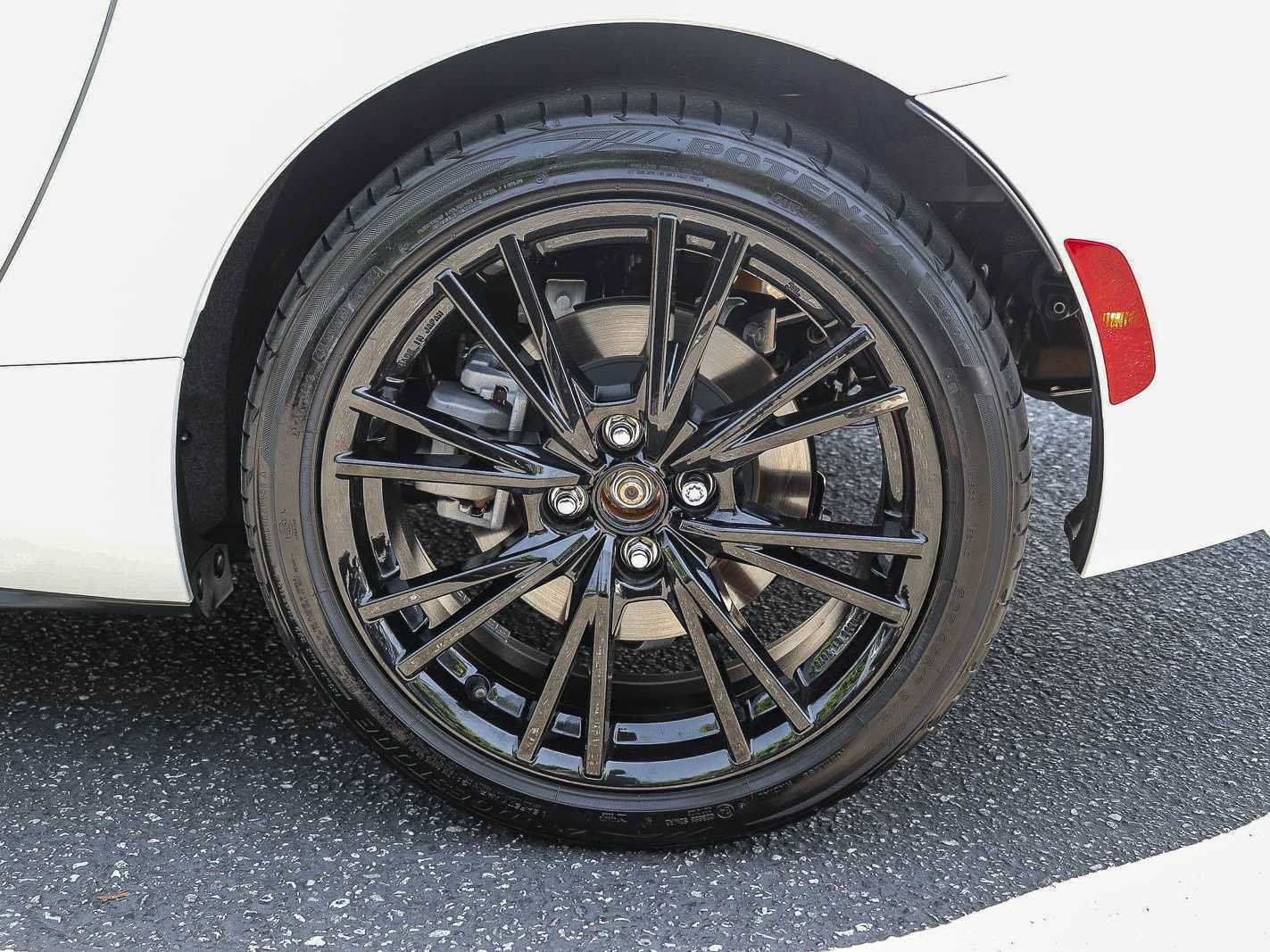 Used 2024 MAZDA MX-5 Miata Club w/ Interior Package RWD image 16