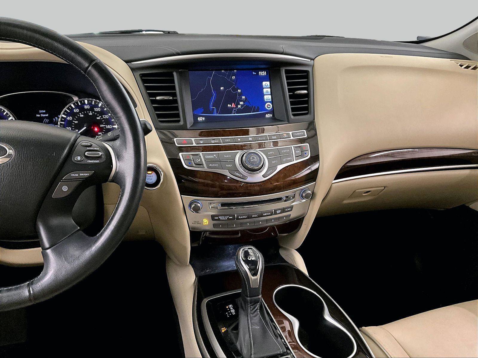 Used 2017 INFINITI QX60 Luxe w/ Deluxe Technology Package AWD/4WD image 7