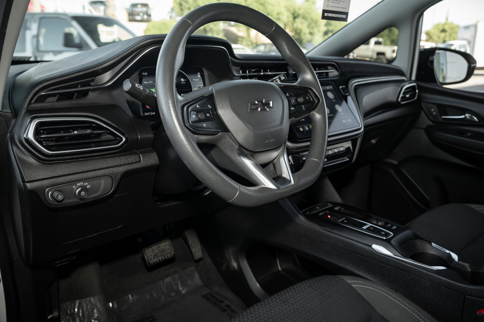 Used 2022 Chevrolet Bolt LT image 14