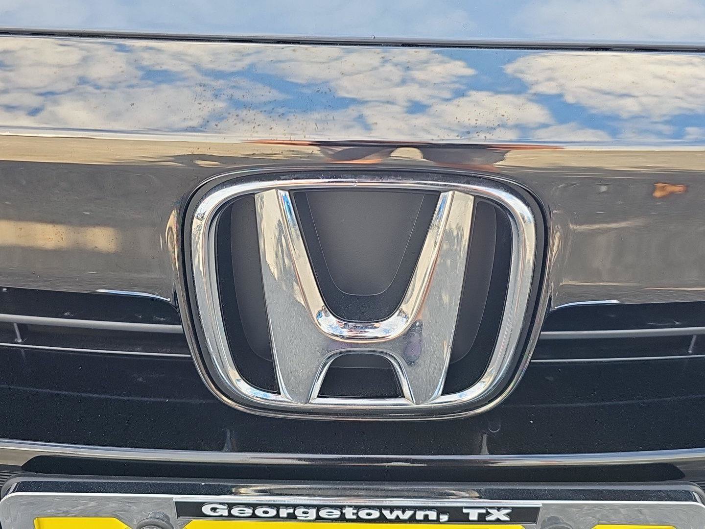 Used 2022 Honda Accord Sport image 9