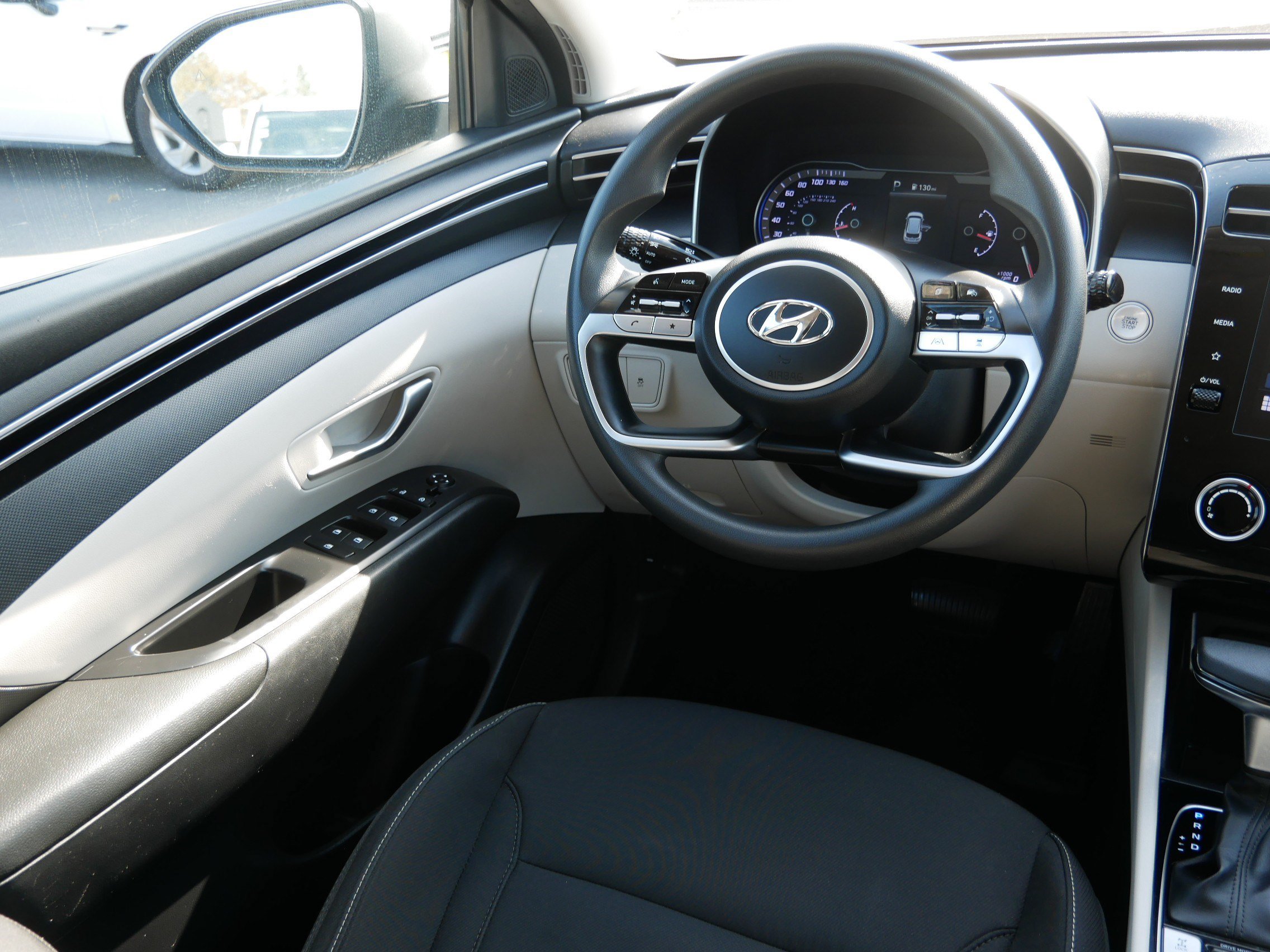Certified 2023 Hyundai Tucson SEL AWD/4WD image 9